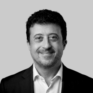 Noel Menassa 运营总监